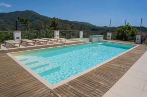 065 - VILLA LETIZIA, Elegante 2 PISCINA e Natura, 10 minuti da MARE e SPIAGGIE, Casarza Ligure